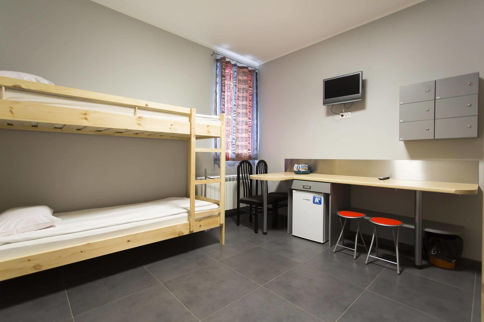 Hostel Siennicka Warszawa Eksteriør bilde